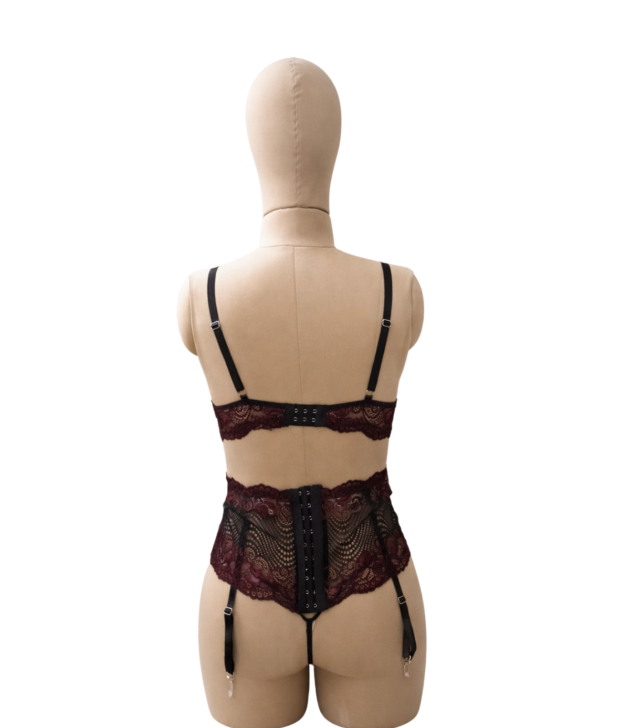 burgundy-black-lace-3-piece-garter-set-back-mannequin